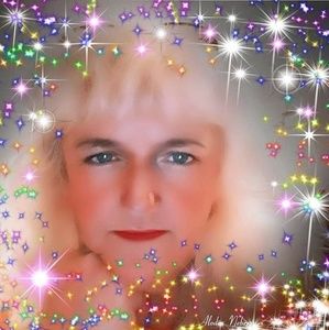 Meet your Posher, Paula